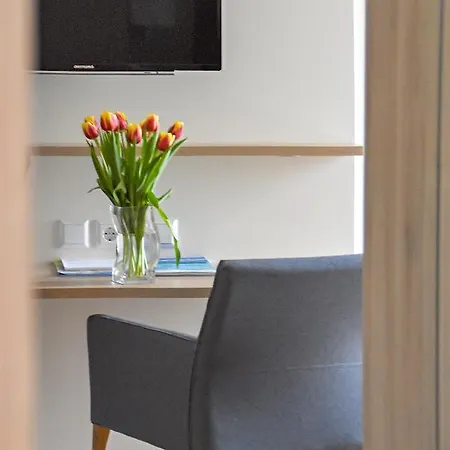 Krone & Restaurant Hotell