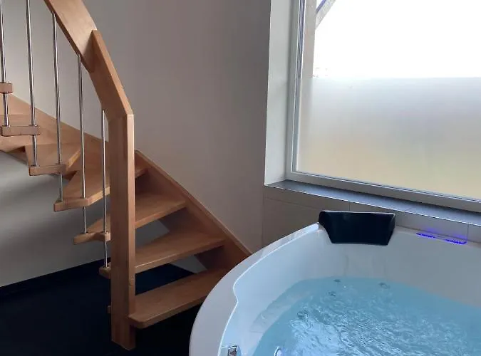 Krone & Restaurant 호텔