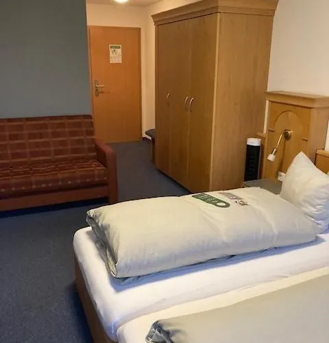 Krone & Restaurant 호텔